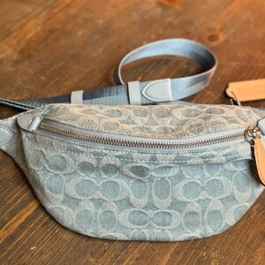 Coach charter belt bag 7
